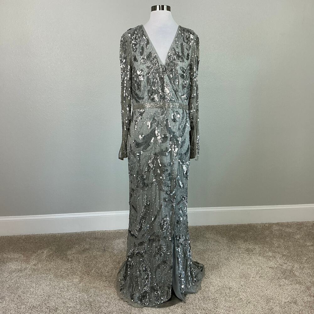 Mac Duggal 5222 Silver Evening Gown Sequined Long Sleeve A-Line Dress Size 12 - Picture 2 of 12